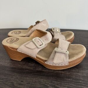 D​​ansko Sophie 2 Strap Leather Platform Sandals Tan Glitter Shoes